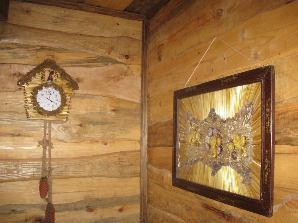 Hostal Koryakivskyi Rai Dmitrenki Exterior foto